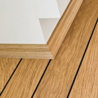 установка плинтусов